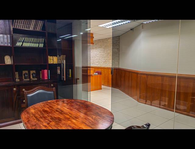 270M² OFFICE TO LET IN UMHLANGA RIDGE